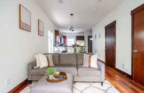 Miller Park House | NEW! Cheerful 2-bedroom Home with Parking and WFH