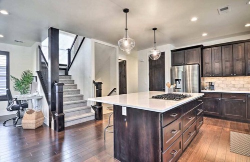 Martinez Park House | New! Chic Abode: Downtown Fort Collins