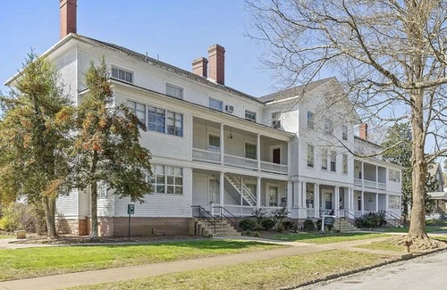 Fort Oglethorpe Apartment | New - Chickamauga Battlefield - Chattanooga 15 min-Experience history just steps way from the park