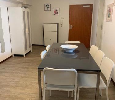 Ludwigsvorstadt-Kliniken Apartment | New City Center Stays 1