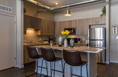 Milford Apartment | NEW Corporate Luxe Industrial Apartment in Downtown Milford