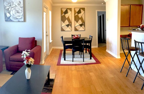 Voth Apartment | New Comfort & Stay 2!