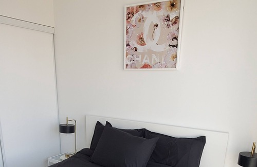Fashion District Apartment | New! Comfortable 2 Bed 2 Bath in Heart of Downtown