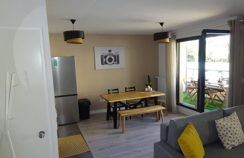 Colombes Apartment | New, comfortable apartment in COLOMBE (92) on R+1 with elevator