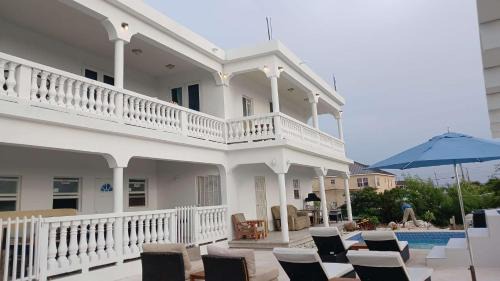 Wheeland Settlement Apartment | New condo with sea view unit 2