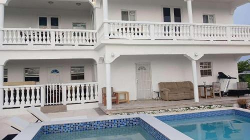 Wheeland Settlement Villa | New condo with sea view 3