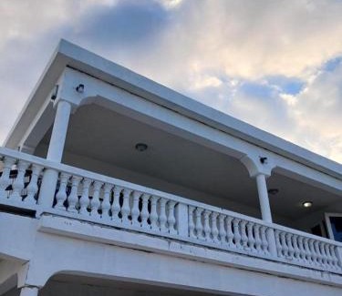 Wheeland Settlement Villa | New condo with sea view 3