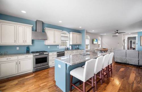 Margate City House | New Construction 4BR Home