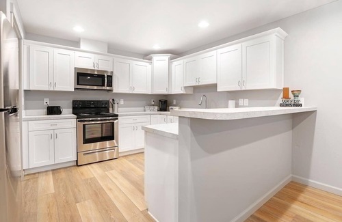 Twin Falls House | New construction duplex, clean & comfortable 1075