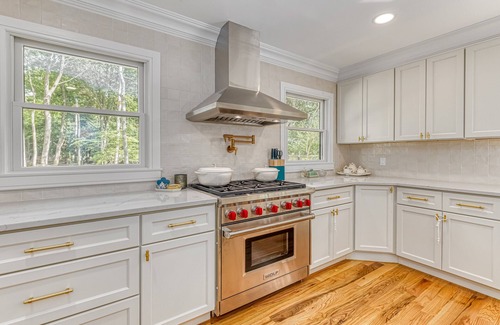 Westhampton House | New construction! Family home, spotless, pet free winter or summer oasis