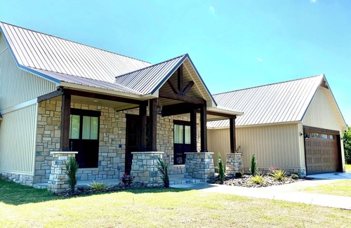 Hoyt House | New Construction! Near Evergreen Marina and Eufaula Dam.