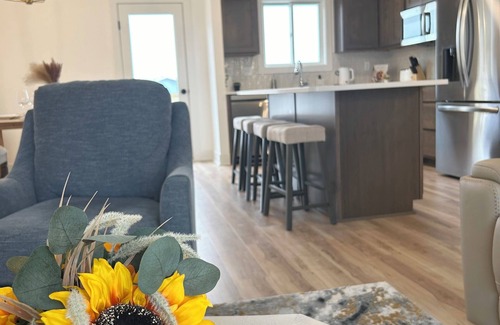 Lincoln House | New construction, Sunset views