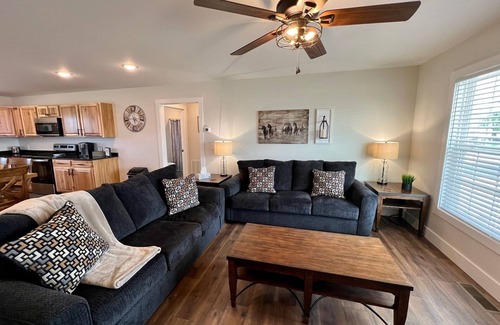 Nancy House | NEW CONSTRUCTION! The Bluegrass Cottage. 1.3 miles to Lee's Ford Marina/Ramp