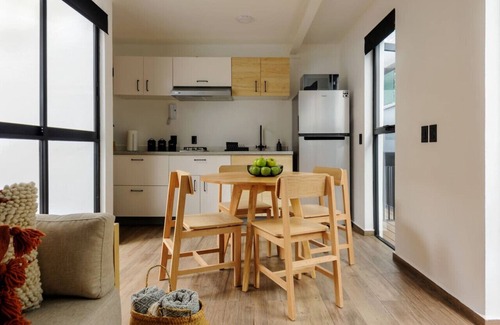 Roma Norte Apartment | New! Contemporary chic apt w. balcony | Casa Malva