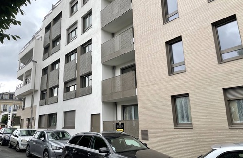 Villemomble Apartment | New cosy apartment with two bedrooms one bathroom and kitchen both full equiped