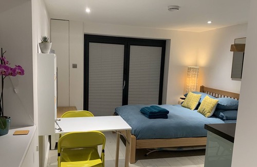 Nettleton Apartment | *New* Cotswolds annexe near Bath