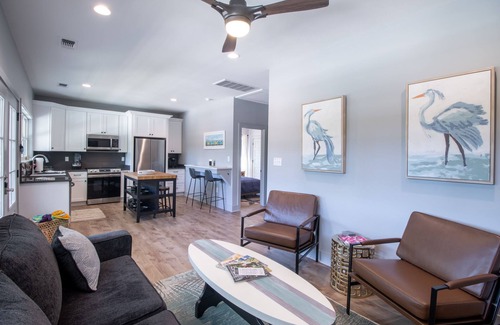 Waveland Cottage | New cottage blocks from the beach; pets OK! Firepit! Grill! EV Charger! 65” TV