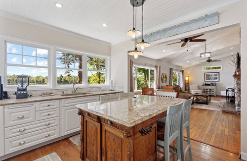 Garrison Cabin | *NEW* Cottage Escape on Whitefish Lake