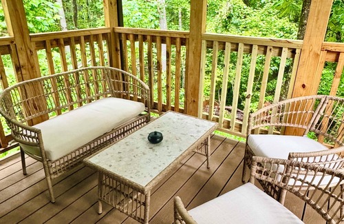 Brevard Cottage | New cottage with Hot Tub, Tiki Bar, Sauna, and Plunge Tub. Million Dollar Views