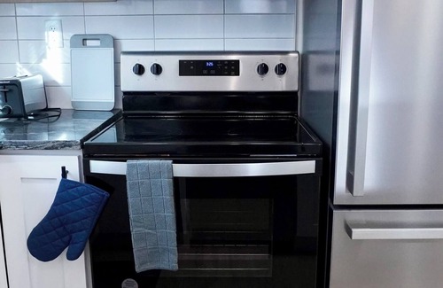Chattanooga Apartment | New Cozy 1 bed 1 bath Duplex- Downtown Chattanooga