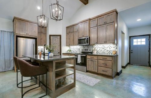 San Angelo House | New Cozy and Convenient with 2BR and 2BA