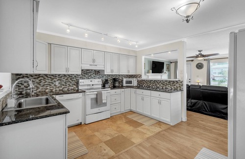 Buckhead Ridge House | NEW! Cozy and Relaxing Fishing Retreat