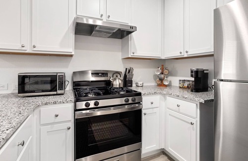 Southside House | NEW Cozy Casita near Downtown