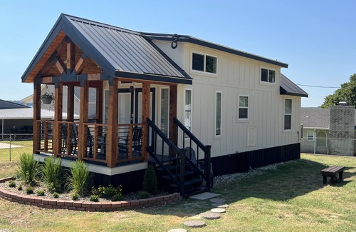 Kingston Cottage | New Cozy Cottage on Lake Texoma