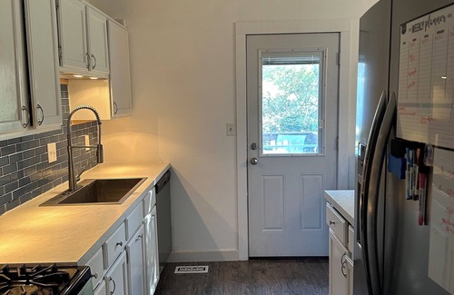 Columbus House | NEW Cozy Home Away From Home Centrally Located with Fenced Backyard