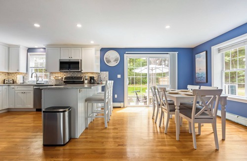 Mashpee House | NEW! Cozy Retreat w/Firepit, Large Yard & Game Room – Pool Table & Foosball!