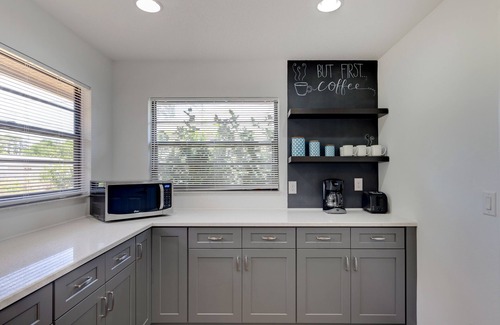 Sebastian Highlands House | NEW! Cozy Sebastian Home - Only 15 min from Beach!