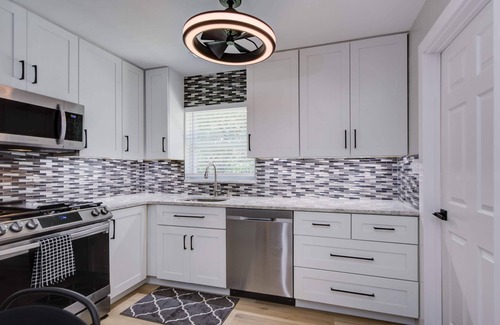 Shore Acres House | NEW! Cozy St Pete Home close to Beaches & Downtown St Petersburg