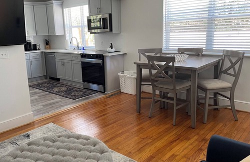 Columbia House | New Cozy Stay Columbia and Ft. Jackson