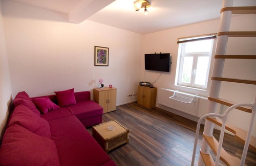 Alsfeld Apartment | NEW! Dachoase Alsfeld