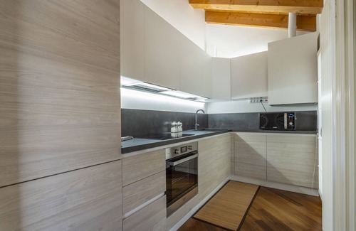 Palmanova Apartment | New Deal - APT with Terrace & Jacuzzi