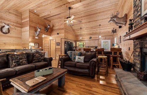 Smithville Cabin | NEW! Deer Lake Lodge Near Center Hill Lake