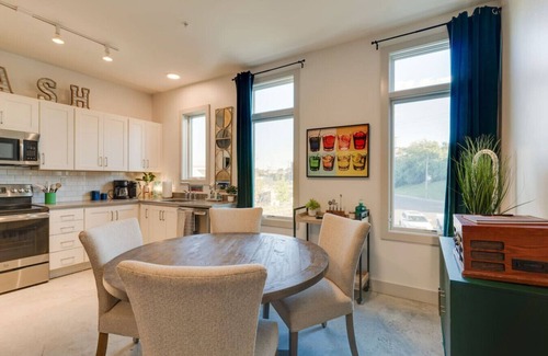 South Nashville Apartment | New Design-2.5 Miles to Broadway