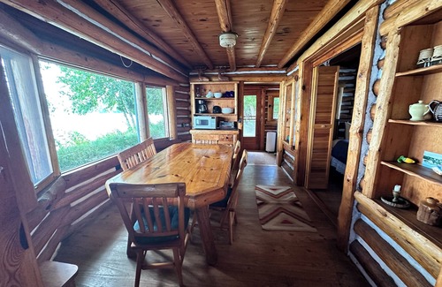 Boyne City House | *NEW* Desirable spot on Walloon Lake! Friday to Friday