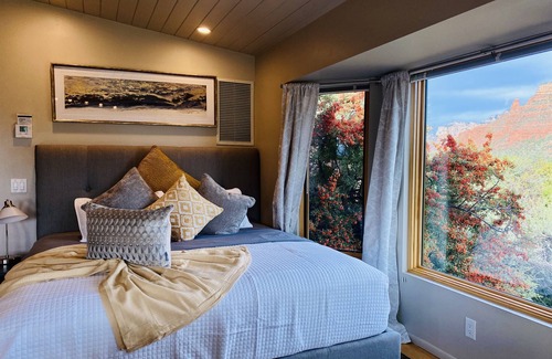 Sedona House | New Discounts. Couples Retreat, Private Hot Tub.