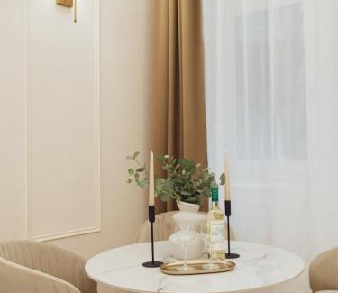 Erzsebetvaros Apartment | NEW Downtown Apt w Breakfast&Parking Option