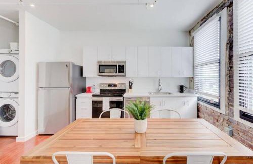South Main Historic District Apartment | New Downtown Loft Style Apartment Above Restaurant