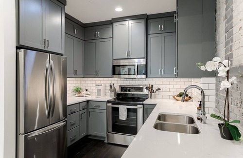 Downtown Lincoln Condo | New Downtown Luxury Condo, by UNL, stadium & arena, above luxury retail #204