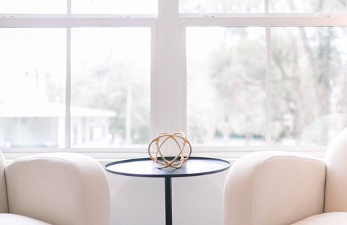 The Old Commons Apartment | NEW! Downtown Modern Studio