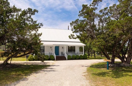 Wimberley House | NEW! Dragonfly at Firefly Grove w/River Access