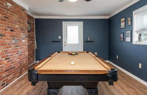 Bluff City House | NEW Dragster Dream House 3BD2BA Game Room