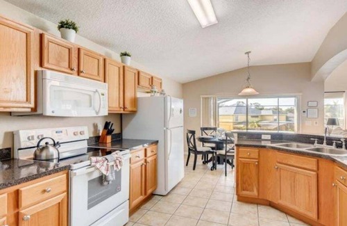 West Kissimmee Villa | NEW! Emerald Magic - 5 BR w/Private Pool -Near Disney