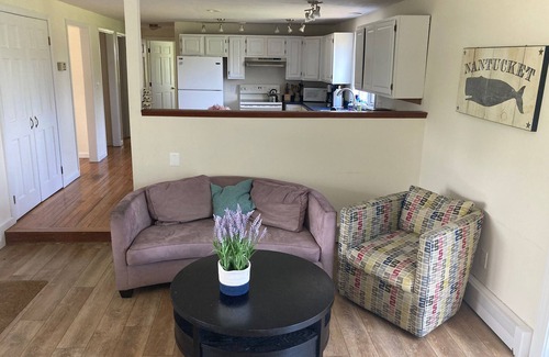 Matunuck House | New England Beach House - 10 min walk from the beach!