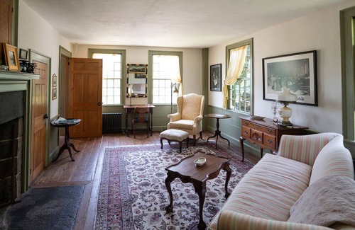 East Haddam House | New England Colonial home with fabulous Connecticut River views!!