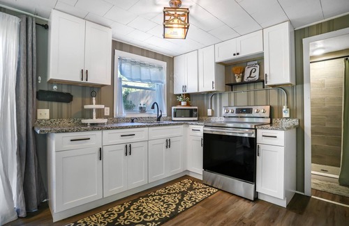 Lakeville House | New England Lake House
