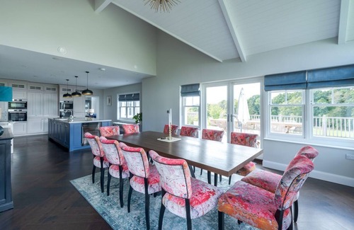 Wickham Villa | New England Mansion - Six Bedroom Villa, Sleeps 15